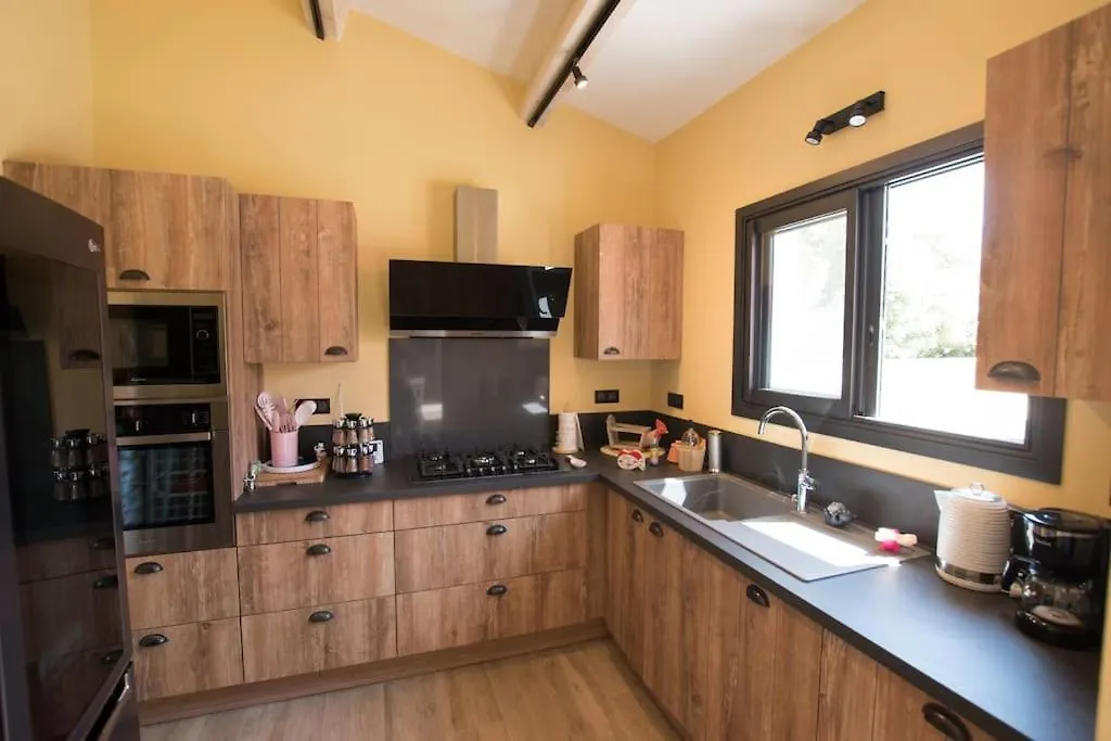 Clos Des Griottes, Clim Jacuzzi Parking Arles Holiday home